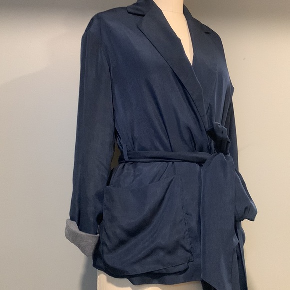 Rachel Ray Wrap Blazer. - Picture 4 of 5